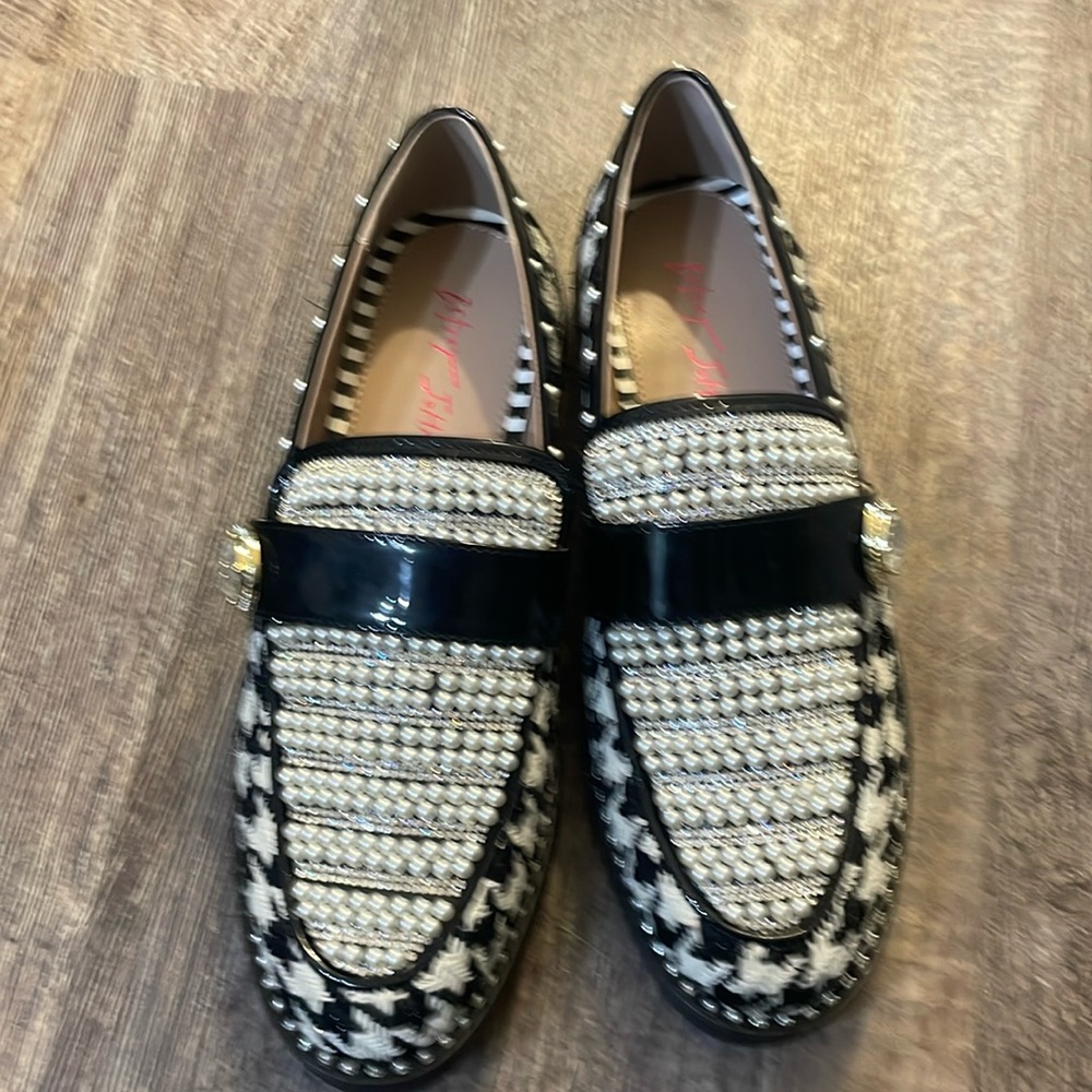 Betsy Johnson NWOT loafers